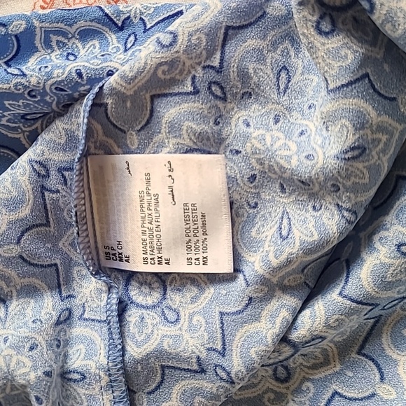 Morgan Taylor women's small 100% polyester short sleeve blouse NWT - Picture 8 of 9